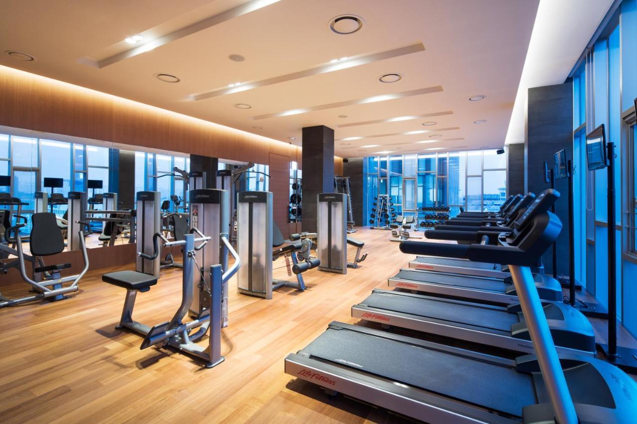 Novotel Ambassador Seoul Dongdaemun Hotels & Residences Esterno foto A gym at a hotel