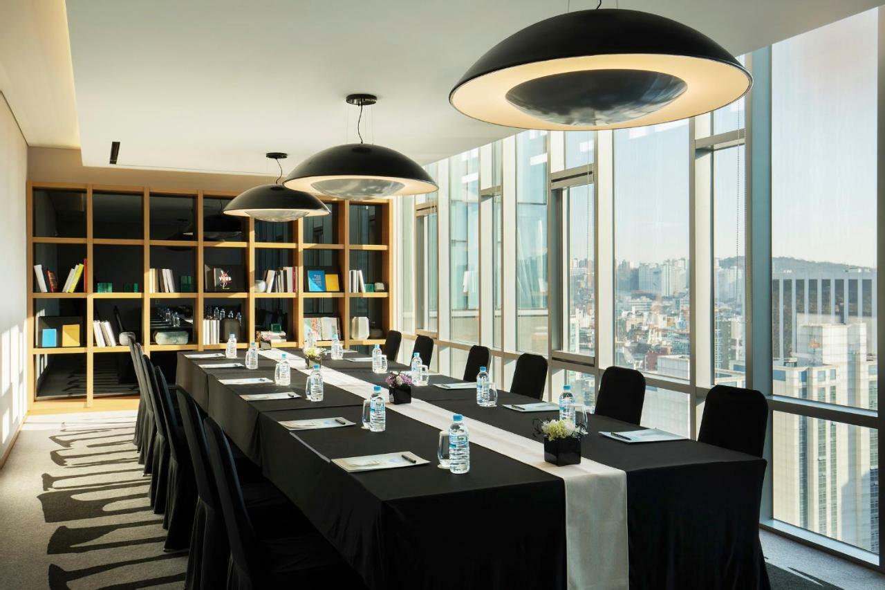 Novotel Ambassador Seoul Dongdaemun Hotels & Residences Esterno foto Meeting room